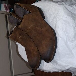 Born booties, size 8m, women's